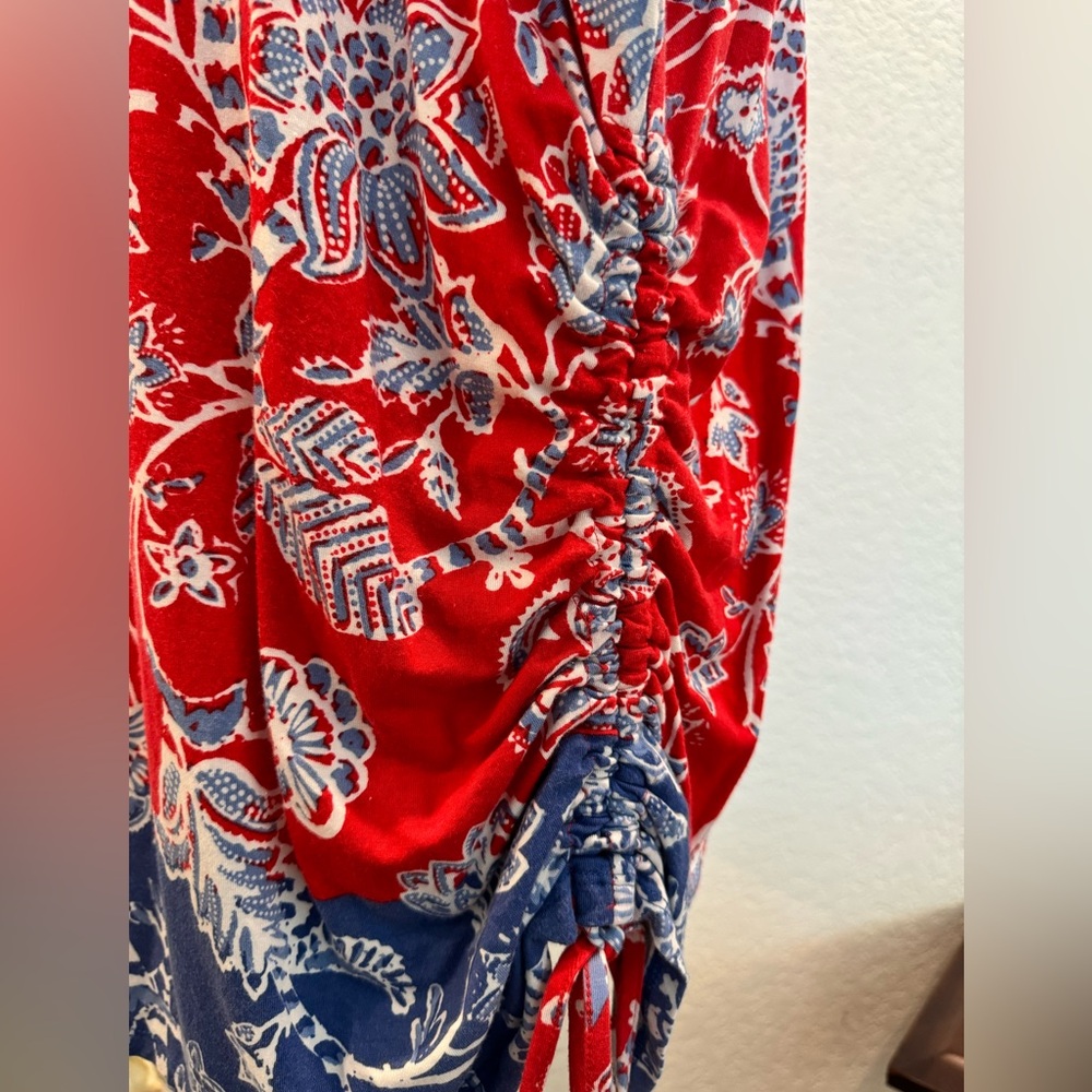Ruby Rd. Red and Blue Floral Tunic - Picture 6 of 7